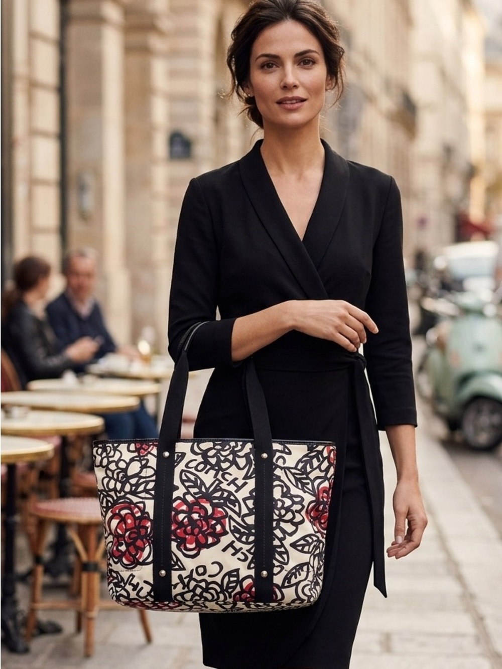 COACH POPPY GRAFITTI SCRIBBLE FLOWERS Tote